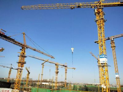 現(xiàn)面向全國(guó)租賃7020/7520/7525/7530塔機(jī)